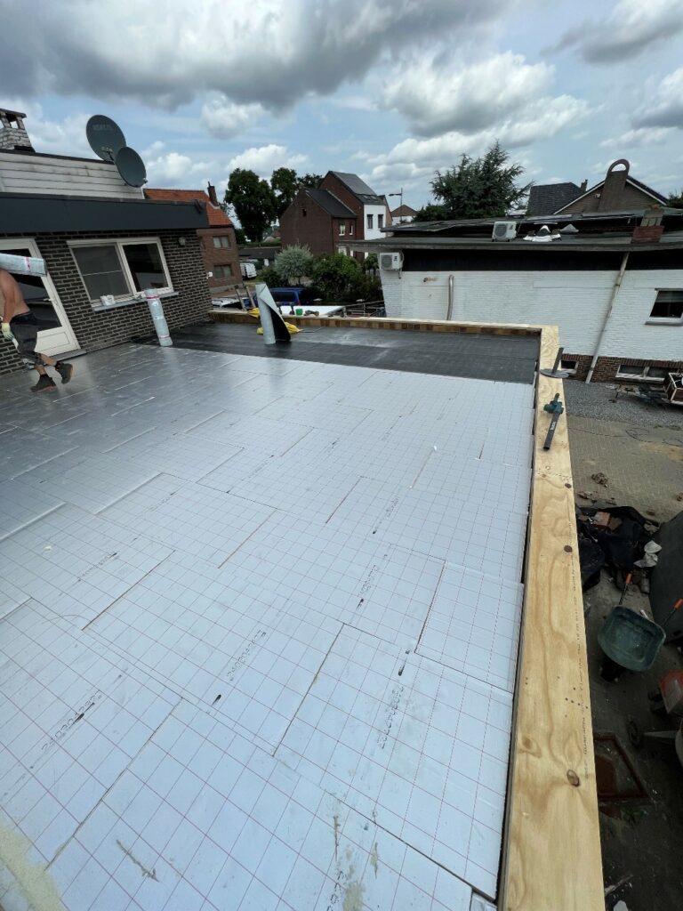Isolatie plat dak - RF Dakwerken